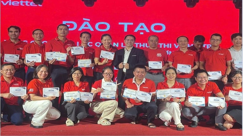 Đào tạo AI cho Viettel Telecom